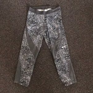 Nike Pro leggings